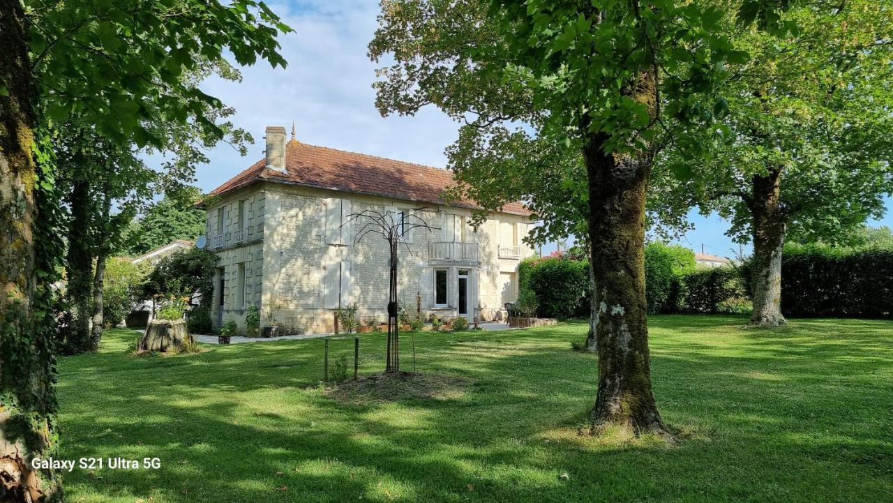 Вілла Logis De Pagnolet Ozillac Екстер'єр фото